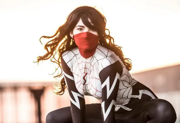 Spider-Man: Silk Cosplay by OMGcosplay