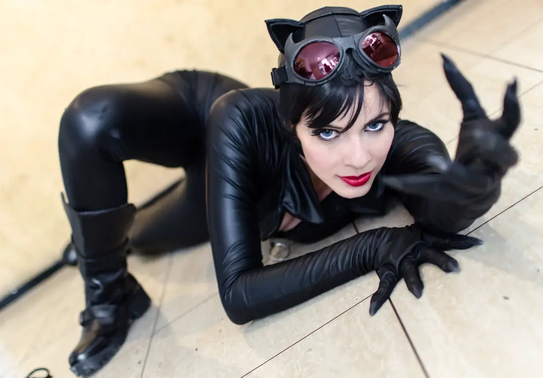 Catwoman Cosplay by Mel Meow