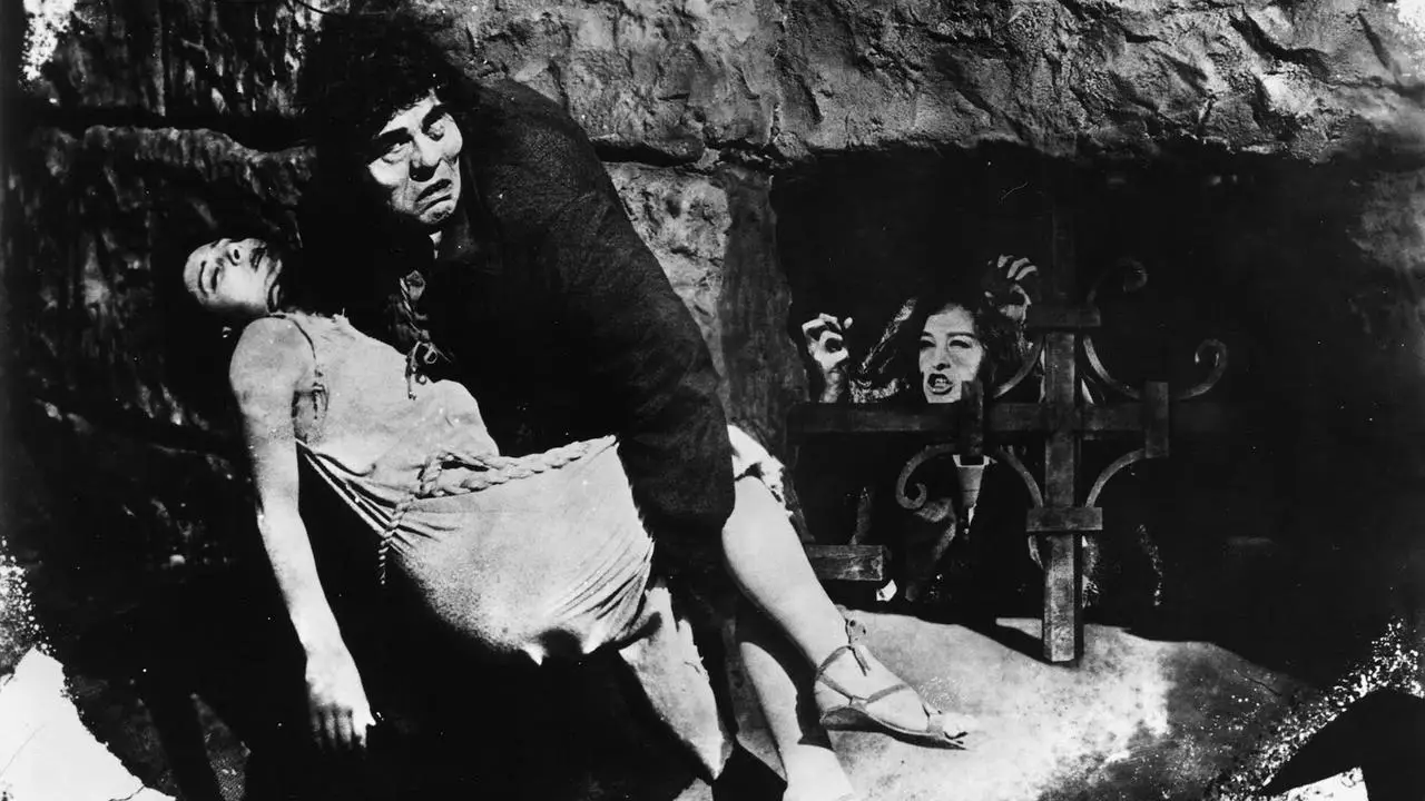 The Hunchback of Notre Dame (1923) Review