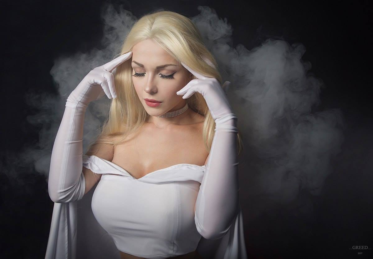 X-Men: Emma Frost Cosplay by Captain Irachka