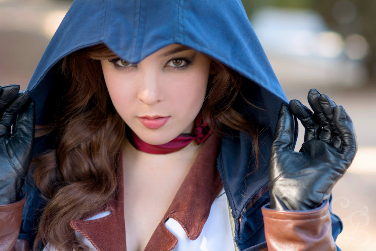 Cosplayer and queen of Blizzard swag Monika Lee talks shop at Boston Comic Con