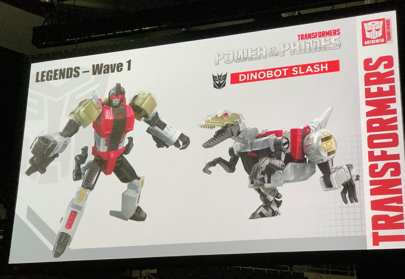 HASCON 2017: First female Dinobot, combiner & other reveals from Transformers: More Than Meets The Eye panel