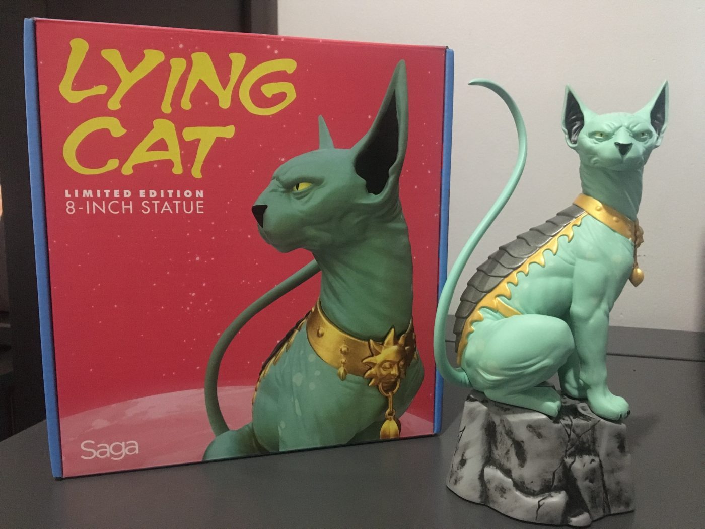 Unboxing/Review: Saga Lying Cat limited edition 8-inch statue