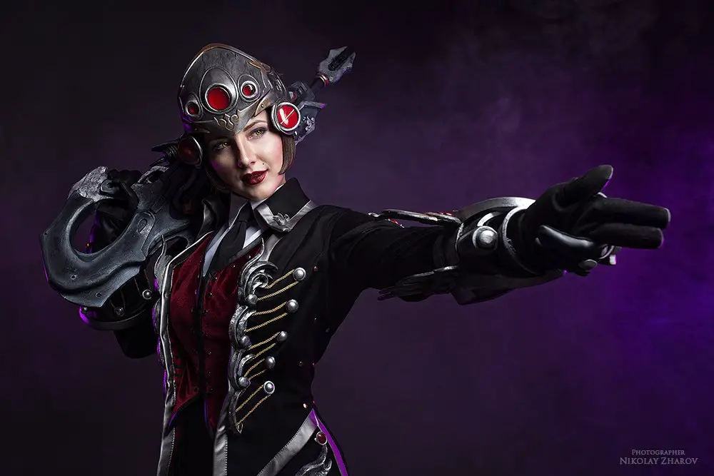 Overwatch: Widowmaker Huntress skin cosplay by Niamash