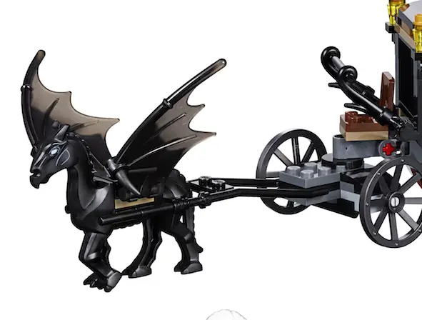 First Look: LEGO reveals 'Fantastic Beasts: The Crimes of Grindelwald' set