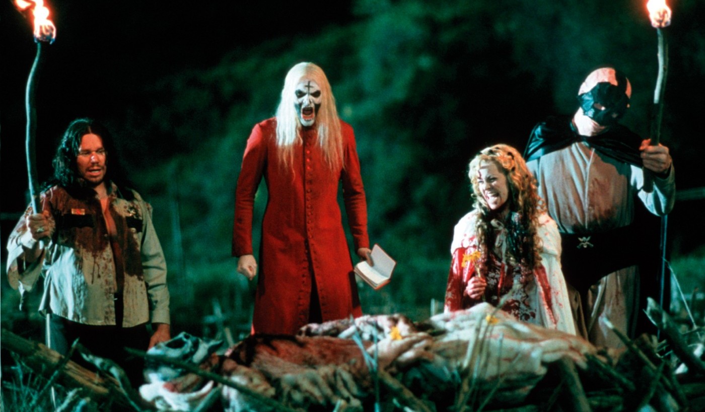 House of 1000 Corpses Review: Rob Zombie at his best