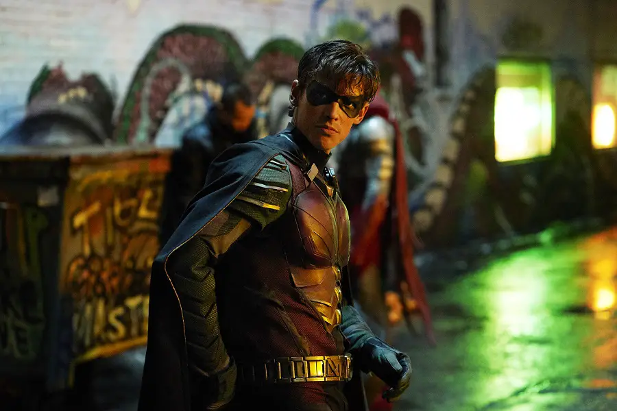 DCU executive producer Geoff Johns: 'Titans' will focus on Dick Grayson's transformation into Nightwing