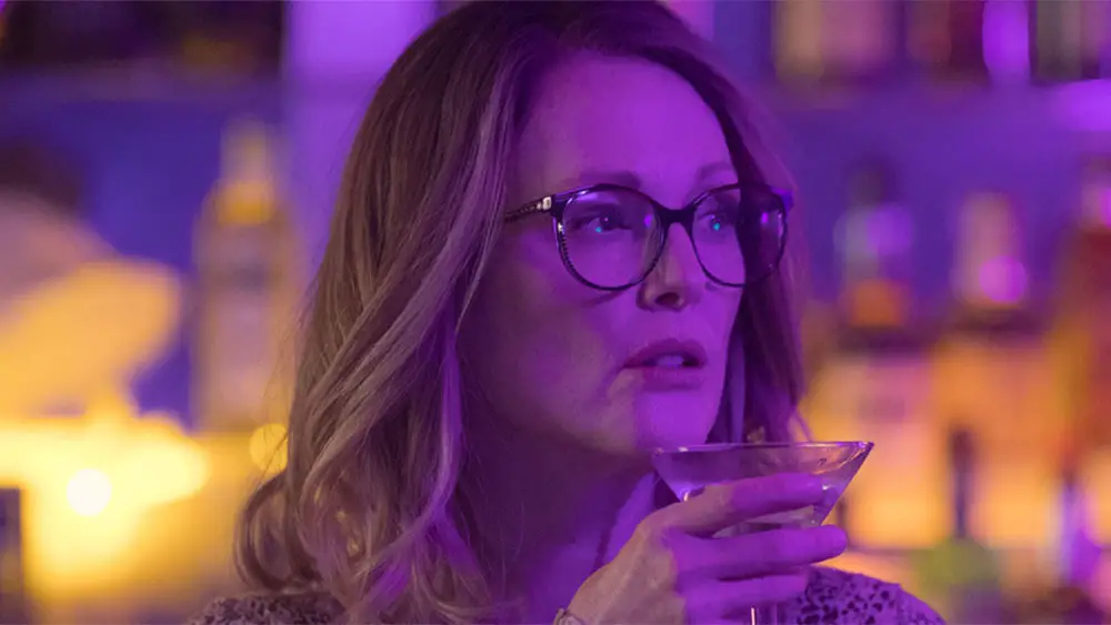 Gloria Bell Review: Julianne Moore shines in this empowering character study