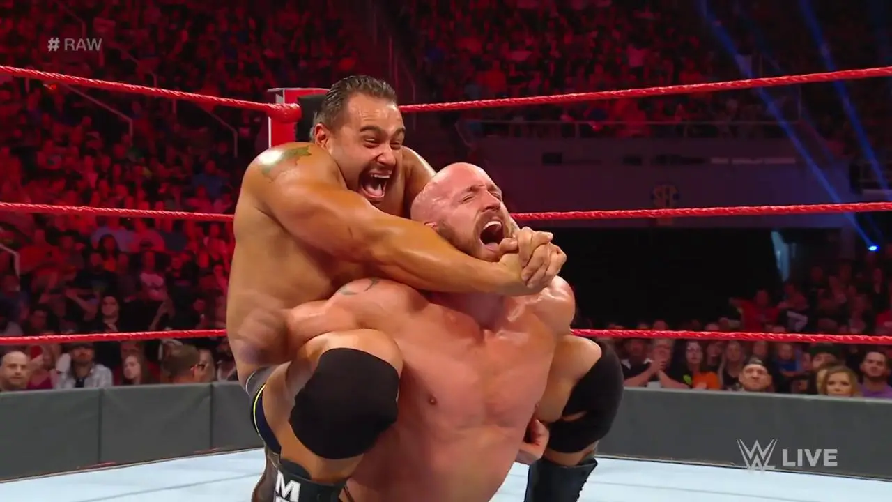 Rusev returns on WWE Raw, may be father of Maria's unborn child