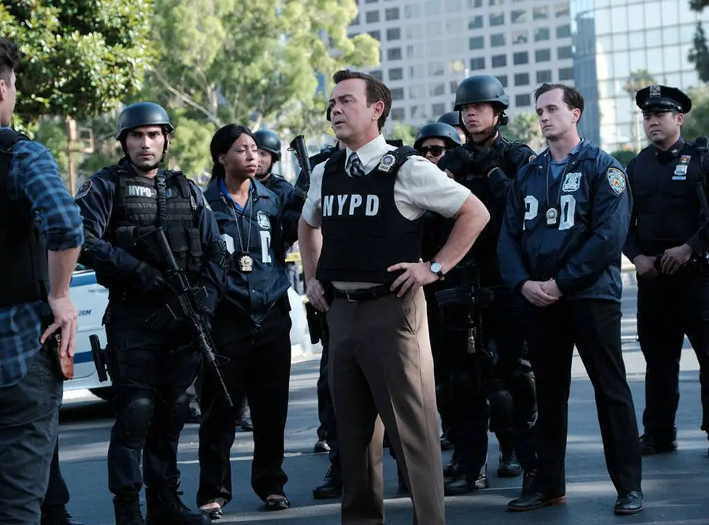 Brooklyn Nine-Nine Season 7 Episode 1 Recap: 'Manhunter'