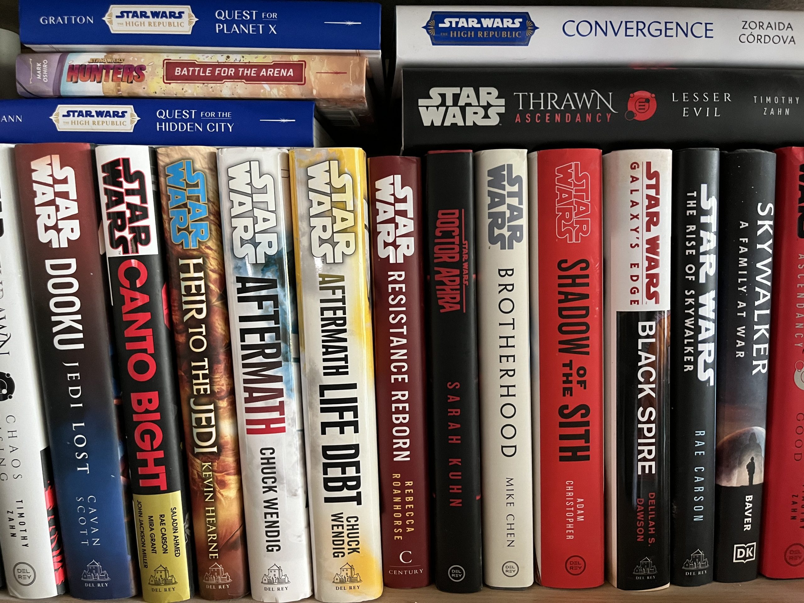 Talkin' Tauntauns Podcast episode 153: Summer Reading Recommendations