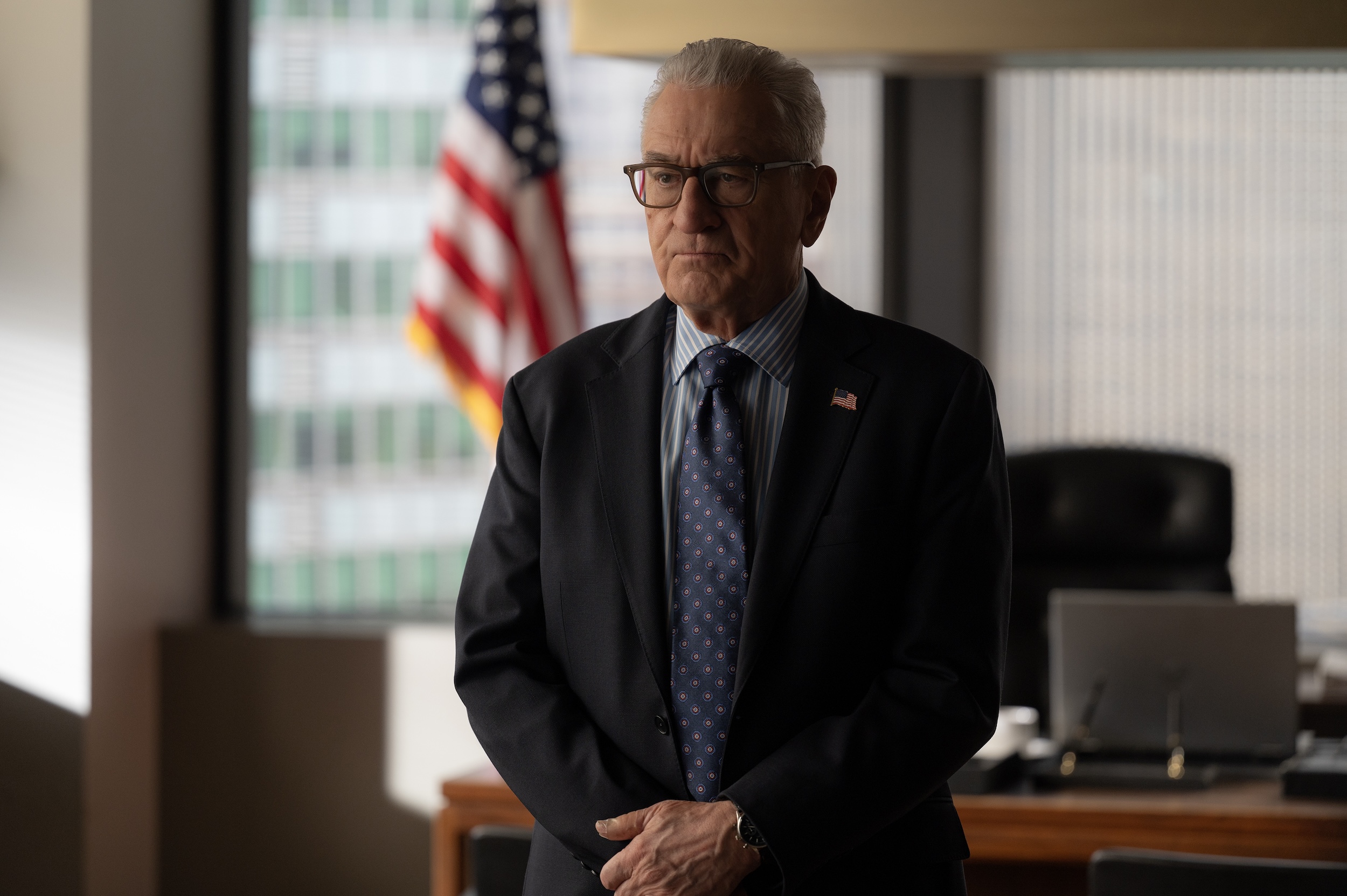 tv picks ZERO DAY. Robert De Niro as George Mullen in Episode 103 of Zero Day