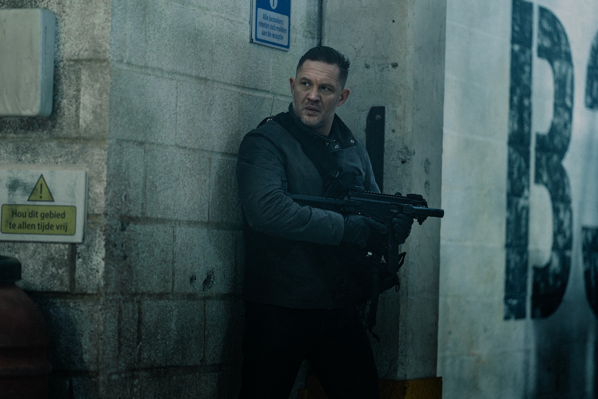 Tom Hardy as Harry Da Souza in MOBLAND, episode 7, season 1