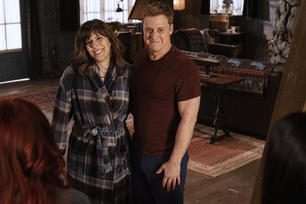 RESIDENT ALIEN -- "Truth Hurts" Episode 404 -- Pictured: (l-r) Edi Patterson as Heather, Alan Tudyk as Harry Vanderspeigle