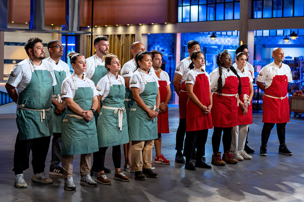 TOP CHEF -- "Puckerbutt" Episode 2302 -- Pictured: (l-r) Oscar Diaz, Anthony Jones, Brittany Cochran, Sieger Bayer, Jennifer Jackson, Rhoda Magbitang, Jonathan Dearden, Justin Tootla, Duyen Ha, Laurence Louie, Nana Araba Wilmot, Sherry Cardoso, Jassi Bindra, Brandon Dearden