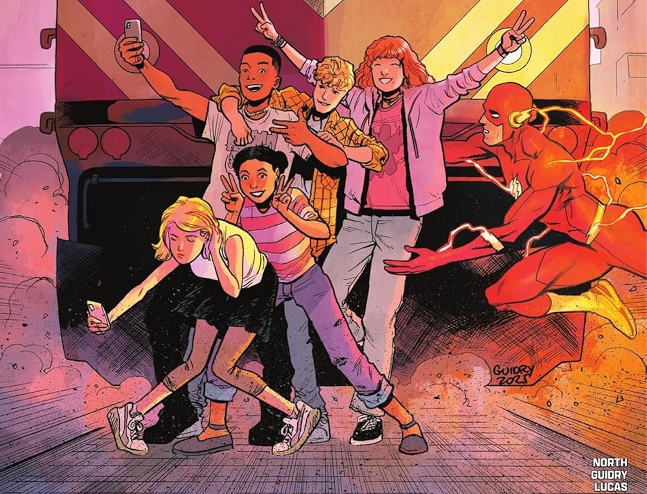 'The Flash' #32 is an unexpected team-up to save Central City