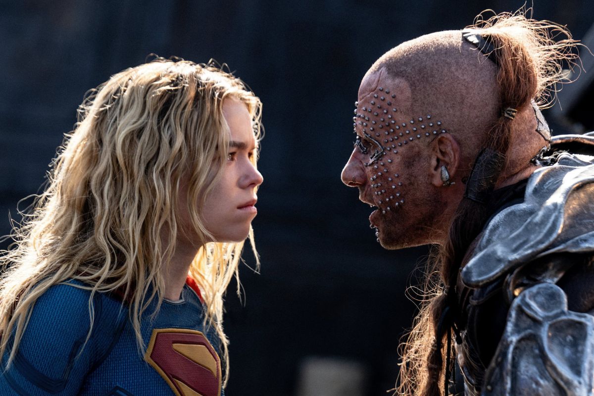 Kara Zor-El confronts Krem of the Yellow Hills in Supergirl